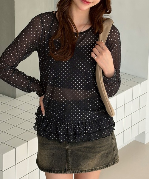muet.(ミュエ)の「上品な透け感♪裾ティアードシアードットレイヤードトップス(Tシャツ/カットソー・レディース・ブラック系その他/ホワイト系その他・MEDIUM/LARGE)」の3枚目の写真