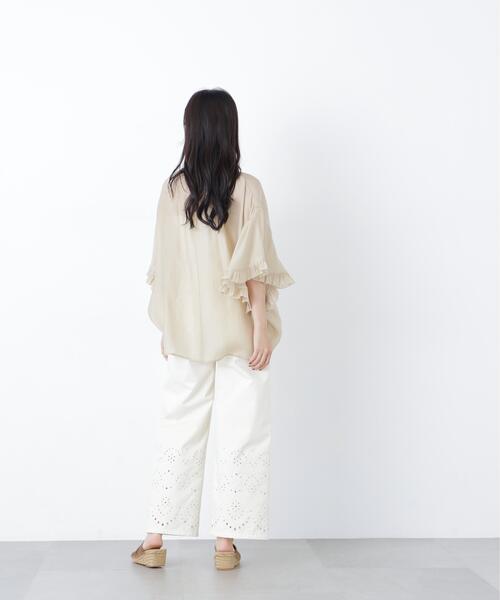 N.(N. Natural Beauty Basic)(エヌエヌナチュラルビューティーベーシック)の「エンブロイダリーツイルパンツ(その他パンツ・レディース・オフホワイト/ベージュ・P/S/MEDIUM)」の9枚目の写真