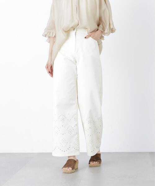 N.(N. Natural Beauty Basic)(エヌエヌナチュラルビューティーベーシック)の「エンブロイダリーツイルパンツ(その他パンツ・レディース・オフホワイト/ベージュ・P/S/MEDIUM)」の11枚目の写真