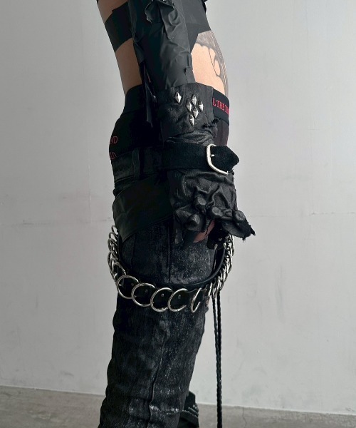YIKAI LABORATORY(イカイラボラトリー)の「【YIKAI LABORATORY】antiue 00ring calfskin belt / 【イカイラボラトリー】アンティークリングレザーベルト<着用動画あり>(ベルト・メンズ・ブラック・ONE SIZE)」の20枚目の写真