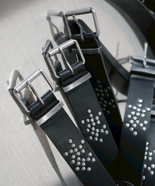 YIKAI LABORATORY(イカイラボラトリー)の「【YIKAI LABORATORY】antiue 00ring calfskin belt / 【イカイラボラトリー】アンティークリングレザーベルト<着用動画あり>(ベルト・メンズ・ブラック・ONE SIZE)」の14枚目の写真