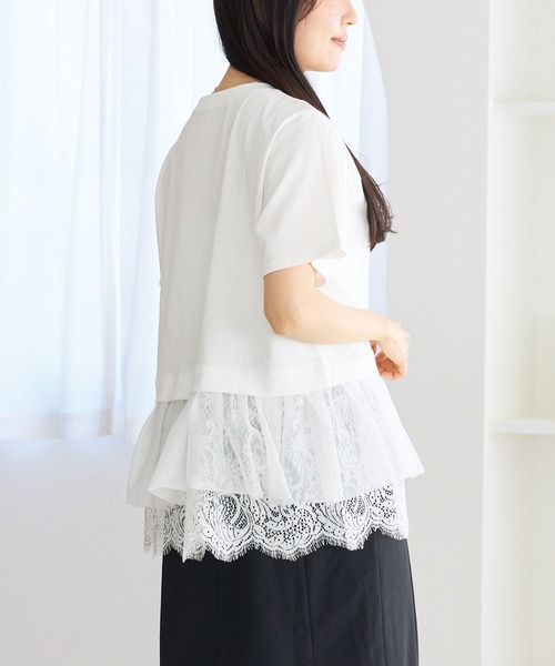 LAVEANGE（ラビアンジェ）の「裾レースチュールペプラムプルオーバー（Tシャツ/カットソー・レディース・オフホワイト/ブラック・M/LL/3L/4L/5L）」の17枚目の写真