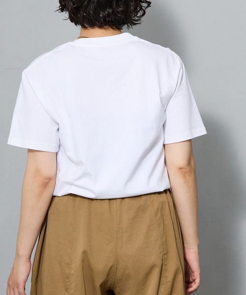 aremoi(アレモイ)の「スケートボードフォトプリント 半袖Tシャツ(Tシャツ/カットソー・レディース・グレー/ネイビー/ホワイト・SMALL/MEDIUM/LARGE)」の18枚目の写真