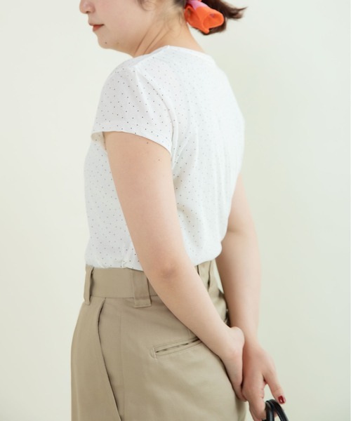 CHILD WOMAN(チャイルドウーマン)の「80/2天竺 DOTプリントフレンチスリーブプルオーバー(Tシャツ/カットソー・レディース・ホワイト・FREE)」の14枚目の写真