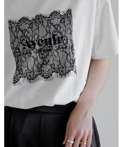 Re:EDIT（リエディ）の「[UVカット][接触冷感]レース刺繍ロゴTシャツ（Tシャツ/カットソー・レディース・ブラック/チャコールグレー/オフホワイト・FREE）」の12枚目の写真
