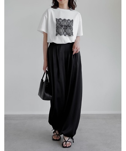 Re:EDIT（リエディ）の「[UVカット][接触冷感]レース刺繍ロゴTシャツ（Tシャツ/カットソー・レディース・ブラック/チャコールグレー/オフホワイト・FREE）」の8枚目の写真