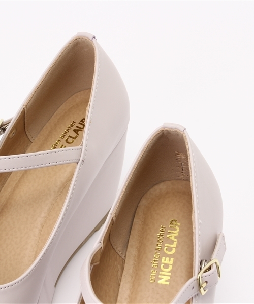 one after another NICE CLAUP（ワンアフターアナザーナイスクラップ）の「【ナイスクラップ】厚底パンプス（パンプス・レディース・ピンクベージュ/ライトグレー/ブラック・SMALL/MEDIUM/LARGE）」の7枚目の写真