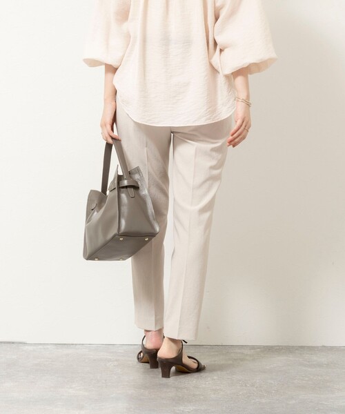 NOLLEY’S Sophi(ノーリーズソフィ)の「《セットアップ対応/UVカット/接触冷感》ウォッシャブルDry toro テーパードパンツ(その他パンツ・レディース・ブラック/ネイビー/ベージュ・34/36/38/40)」の16枚目の写真