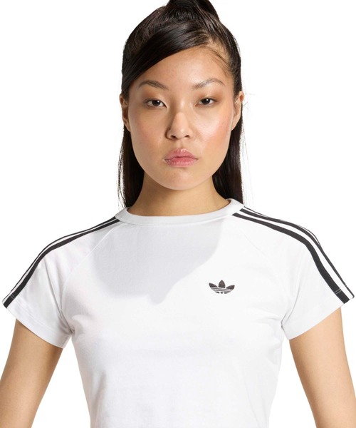 adidas(アディダス)の「adidas SST BABY TEE / アディダス SST ベビー Tシャツ(Tシャツ/カットソー・レディース・ホワイト・S/M/L)」の2枚目の写真