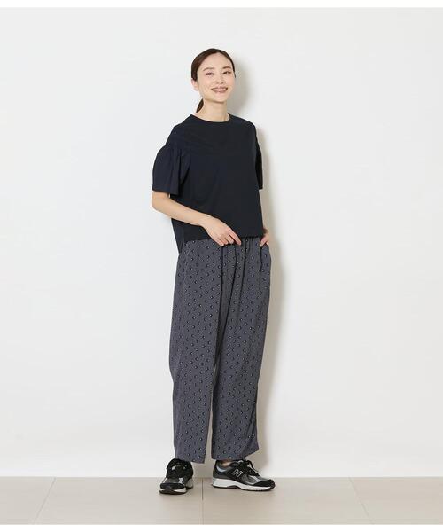 NEWYORKER(ニューヨーカー)の「【接触冷感・吸水速乾】プレーティング天竺 袖シャーリングプルオーバー(Tシャツ/カットソー・レディース・ホワイト/ネイビー・LARGE/MEDIUM)」の11枚目の写真