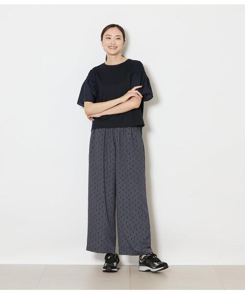 NEWYORKER(ニューヨーカー)の「【接触冷感・吸水速乾】プレーティング天竺 袖シャーリングプルオーバー(Tシャツ/カットソー・レディース・ホワイト/ネイビー・LARGE/MEDIUM)」の12枚目の写真