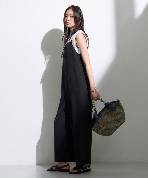 INDIVI（インディヴィ）の「【着る日傘】キャミソールサロペット（サロペット/オーバーオール・レディース・ブラック/ナチュラル/ベージュ系その他7・40/38/36/13/15 /05）」の7枚目の写真