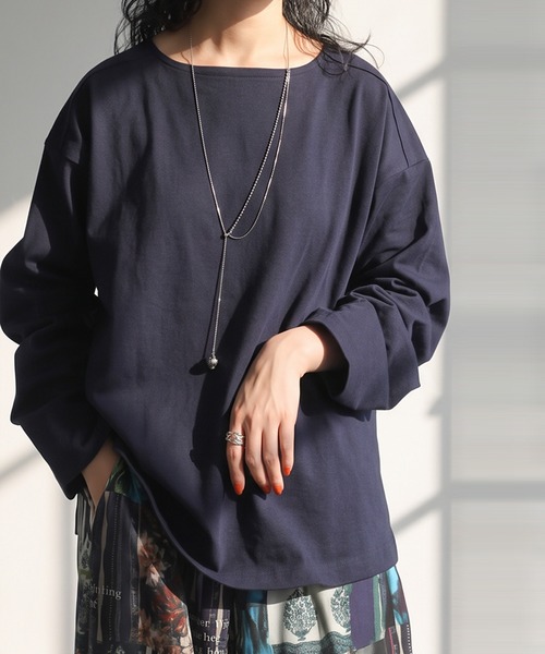 antiqua(アンティカ)の「綿100 配色袖 ボートネック ロンT(Tシャツ/カットソー・レディース・ホワイト/ネイビー/ブラック/レッド/ダークグレー・R/C)」の22枚目の写真
