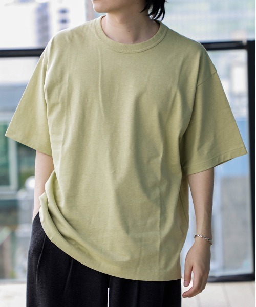 PUBLIC TOKYO(パブリックトウキョウ)の「ヘンプコットンTEE(Tシャツ/カットソー・メンズ・ブラック/オフホワイト/ライトグリーン/ダークグレー・1/2)」の5枚目の写真