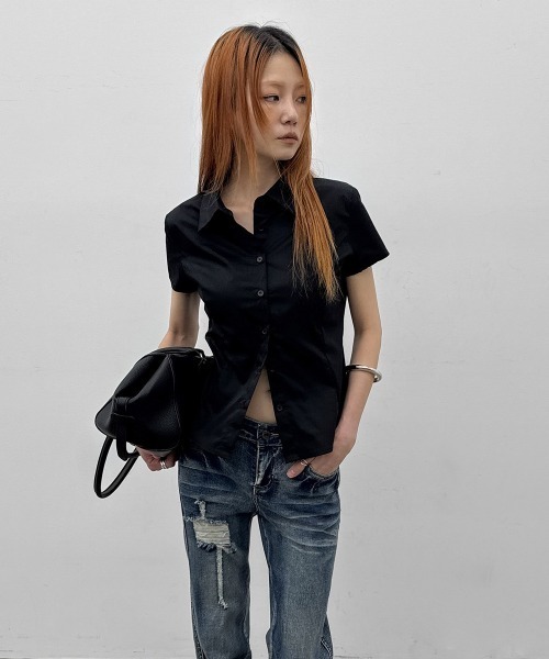 BLACKUP（ブラックアップ）の「[MADE] クリーリングコットンスパンスリム半袖シャツ（シャツ/ブラウス・レディース・ホワイト/ブラック・SMALL/MEDIUM）」の3枚目の写真