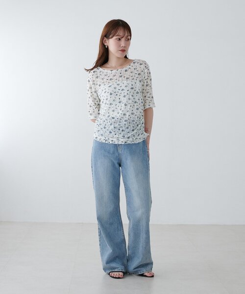 DISCOAT(ディスコート)の「花柄シャーリング半袖プルオーバー(Tシャツ/カットソー・レディース・ミント/アイボリー/ブラック・FREE)」の4枚目の写真