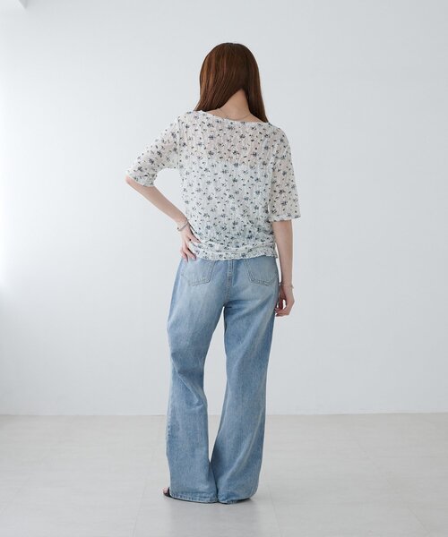 DISCOAT(ディスコート)の「花柄シャーリング半袖プルオーバー(Tシャツ/カットソー・レディース・ミント/アイボリー/ブラック・FREE)」の5枚目の写真