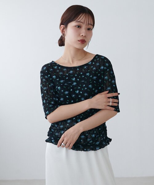 DISCOAT(ディスコート)の「花柄シャーリング半袖プルオーバー(Tシャツ/カットソー・レディース・ミント/アイボリー/ブラック・FREE)」の16枚目の写真