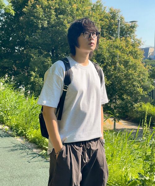OWSA（オウサ）の「エッセンシャル無地半袖Tシャツ7カラー（Tシャツ/カットソー・メンズ・ホワイト/ブラック/ライトグレー/ベージュ/ブルー/ネイビー/チャコール・MEDIUM/LARGE/X-LARGE）」の11枚目の写真
