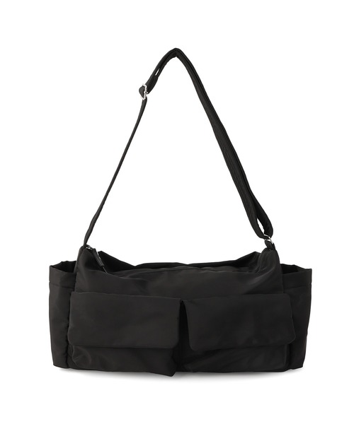 ADAM ET ROPE'(アダムエロペ)の「【WEB限定】撥水ビッグショルダーダブルポケットバッグ(ショルダーバッグ・レディース・ブラック/ブラウン系その他3・FREE)」の8枚目の写真
