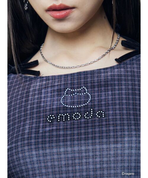 EMODA(エモダ)の「【ちいかわ】チョーカートップ(Tシャツ/カットソー・レディース・グレー/ブラウン・FREE)」の9枚目の写真