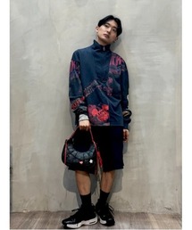 ミッキー コラージュ ハーフジップ スウェット【2026-2027年秋冬新作】