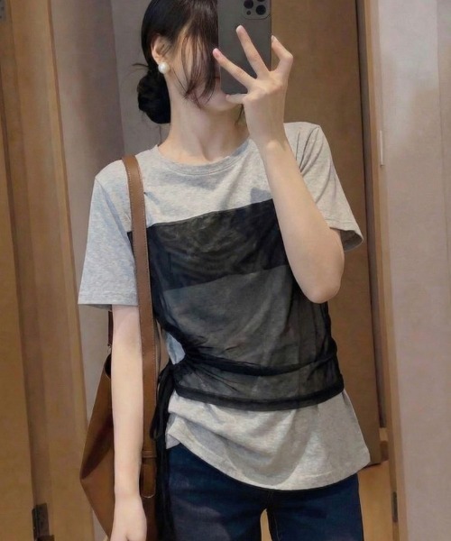 Lips（リップス）の「シフォンを重ねた旬デザインでこなれ感アップ！1枚で映えるドッキングTシャツ（Tシャツ/カットソー・レディース・ブラック/ホワイト・FREE）」の9枚目の写真