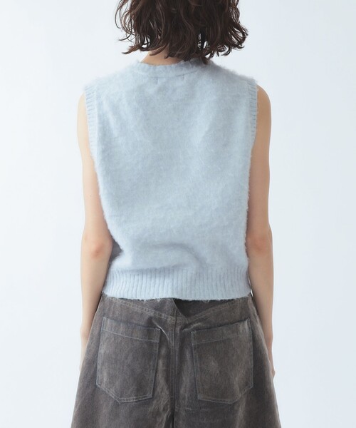 FRED PERRY(フレッドペリー)の「【別注】FRED PERRY フラッフィー ベスト(ニット/セーター・レディース・グレー系その他/ブルー系その他・10)」の8枚目の写真