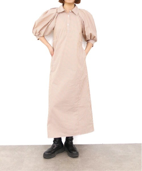 Marilyn Moon(マリリンムーン)の「modern strip volume sleeve dress(ワンピース・レディース・ブラック×ホワイト/ホワイト×ブラック・FREE)」の3枚目の写真