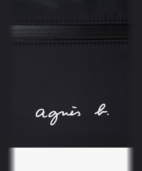 agnes b.（アニエスベー）の「ナイロン スモール ショルダーバッグ "Fred" ABH02-03（ショルダーバッグ・メンズ・ブラック・FREE）」の10枚目の写真