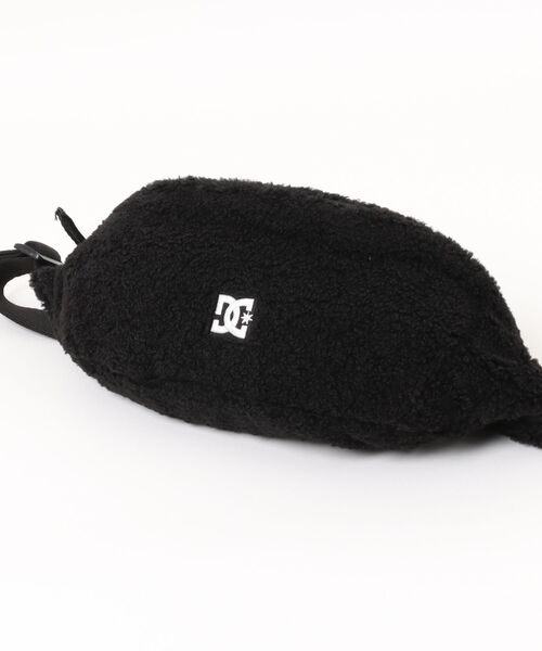 DC SHOES(ディーシーシューズ)の「DC SHOES メンズ DC CRANKCASE WAISTPACK ショルダーバッグ 【2026年秋冬モデル】/ボディバッグ・ウエストポーチ(ボディバッグ/ウエストポーチ・メンズ・アイボリー/ブラック系その他・FREE)」の4枚目の写真