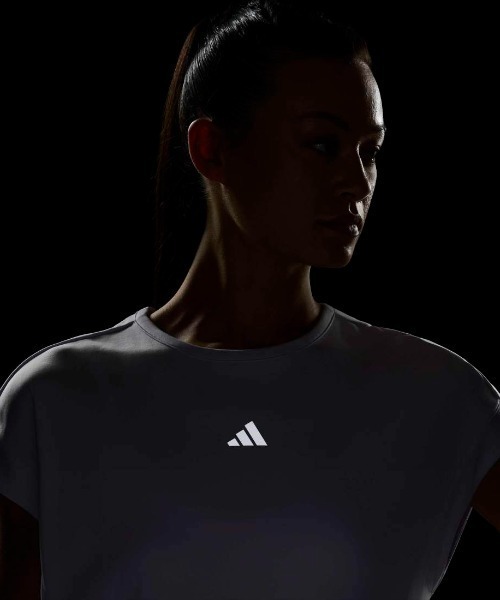 adidas(アディダス)の「adidas アディダス トレーニング フレンチスリーブ Tシャツ(Tシャツ/カットソー・レディース・ブラック/ライラック・L/XL/M)」の7枚目の写真