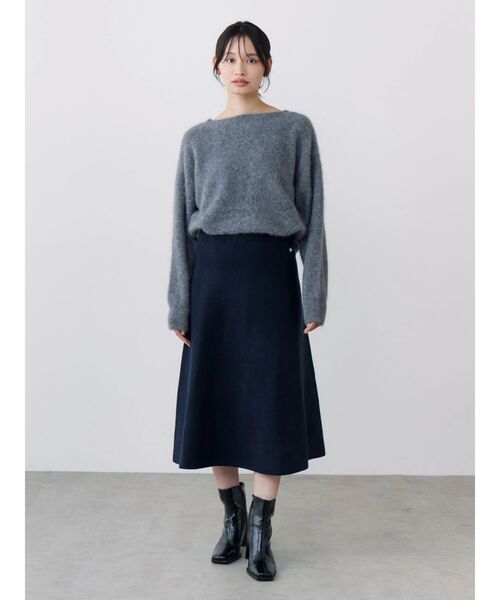 TONAL（トーナル）の「FOX×CASHMERE Vネックニット（ニット/セーター・レディース・ベージュ/ミント/オフホワイト/グレー/ベビーピンク・MEDIUM）」の14枚目の写真
