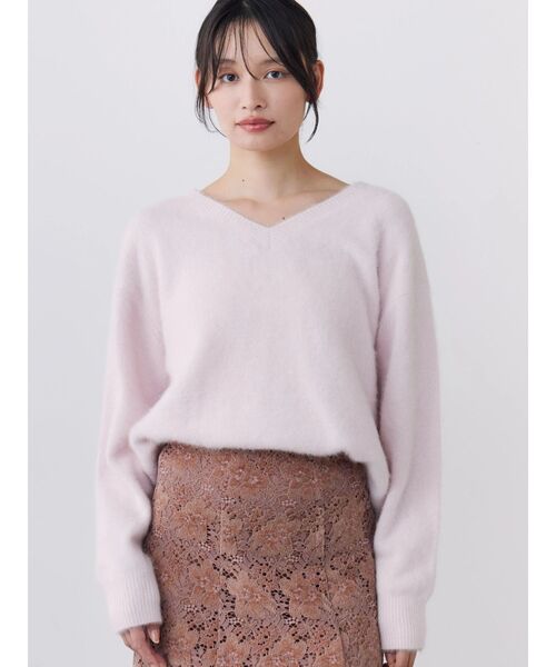 TONAL（トーナル）の「FOX×CASHMERE Vネックニット（ニット/セーター・レディース・ベージュ/ミント/オフホワイト/グレー/ベビーピンク・MEDIUM）」の21枚目の写真