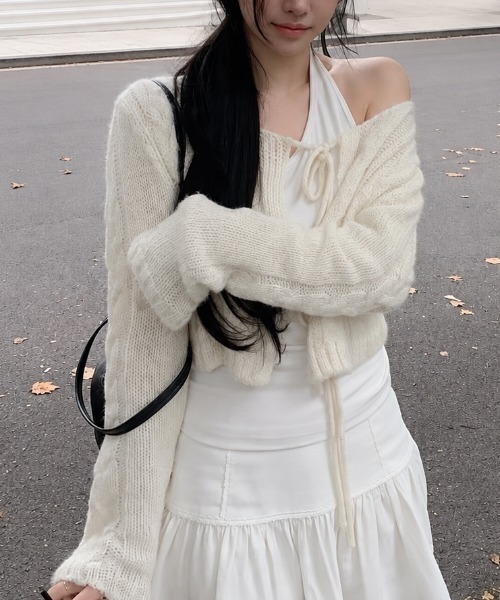 Achic（アシック）の「リボンケーブルショートニットカーディガン（カーディガン/ボレロ・レディース・アイボリー/ピンク・M）」の3枚目の写真