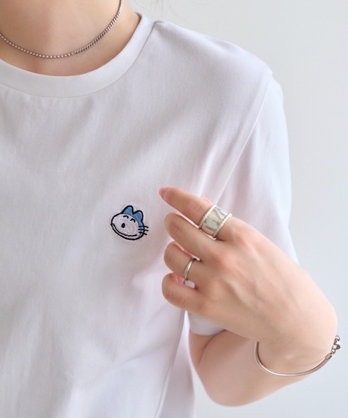 KOBE LETTUCE（コウベレタス）の「[ 11ぴきのねこコラボ ] 刺繍Tシャツ（Tシャツ/カットソー・レディース・ブラック/オフホワイト/ホワイト系/ホワイト系1/ブラック系/ブラック系1・M）」の21枚目の写真