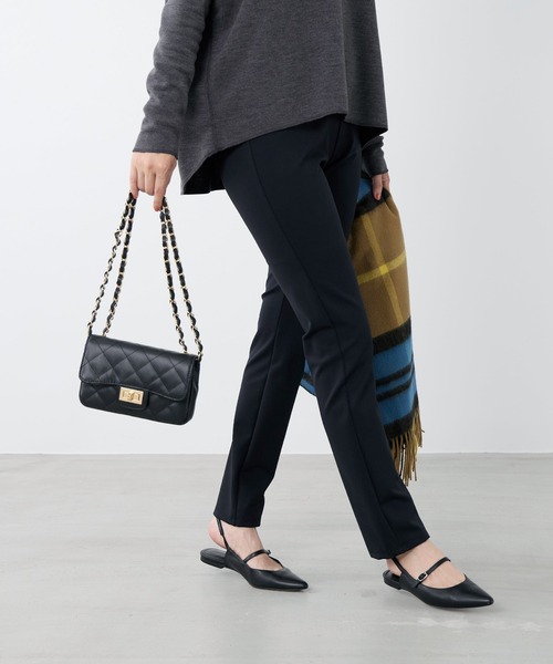 AULENTTI(オウレンティ)の「【AULENTTI】レザーキルティングミニバッグ-Shoulder Bag(ショルダーバッグ・レディース・ブラック・FREE)」の6枚目の写真