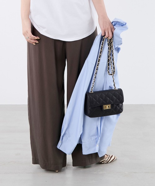 AULENTTI(オウレンティ)の「【AULENTTI】レザーキルティングミニバッグ-Shoulder Bag(ショルダーバッグ・レディース・ブラック・FREE)」の14枚目の写真