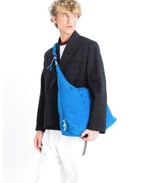 Topologie(トポロジー)の「Cloud Hobo Medium(クラウド ホーボー ミディアム)(ショルダーバッグ・レディース・ブルー・ONE SIZE)」の6枚目の写真