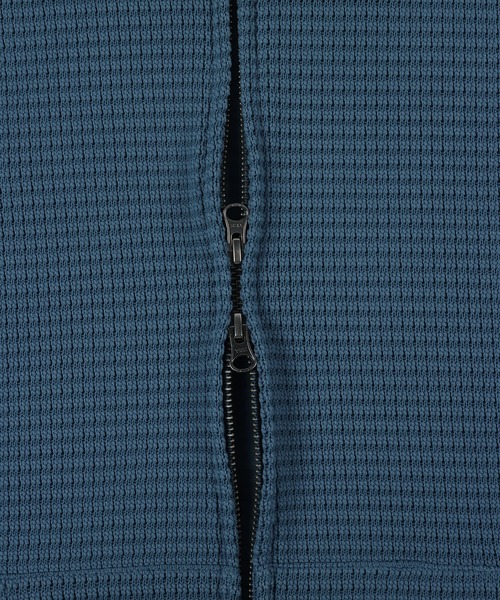 The DUFFER of ST.GEORGE(ザダファーオブセントジョージ)の「WAFFLE ZIP HOODIE:ワッフル ジップ フーディー / フルジップパーカー(パーカー・メンズ・ブルー/グレー・X-LARGE/LARGE/MEDIUM)」の14枚目の写真