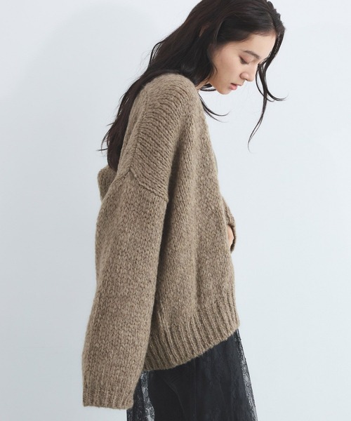 TRICOTS JEAN MARC（トリコットジーンマルク）の「BARNYARDSTORM / TRICOTS JEAN MARC / Vネックカーディガン（カーディガン/ボレロ・レディース・グレー/モカ/イエロー・FREE）」の9枚目の写真