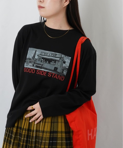 LUCA/LADY LUCK LUCA（ルカ/レディラックルカ）の「LC/LLL フォトプリントロンT（Tシャツ/カットソー・レディース・チャコールグレー/オフホワイト/ブラック・FREE）」の3枚目の写真