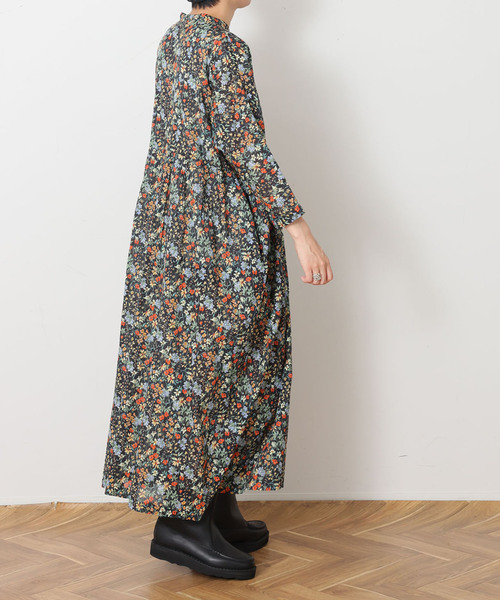 JOURNAL STANDARD LUXE（ジャーナルスタンダード　ラックス）の「ローンフラワー ampleプルワンピース（ワンピース・レディース・ブラック・FREE）」の3枚目の写真