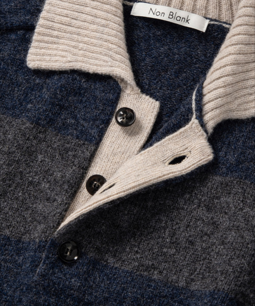 NONBLANK(ノンブランク)の「ストライプウールカラーニット_GREY(ニット/セーター・メンズ・その他・MEDIUM/LARGE/X-LARGE)」の7枚目の写真