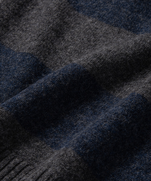 NONBLANK(ノンブランク)の「ストライプウールカラーニット_GREY(ニット/セーター・メンズ・その他・MEDIUM/LARGE/X-LARGE)」の9枚目の写真