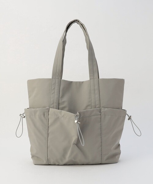 MICO COULIER(ミコクリエ)の「GATHERED POCKET TOTE(トートバッグ・レディース・ライトグレー/ブラック・FREE)」の3枚目の写真