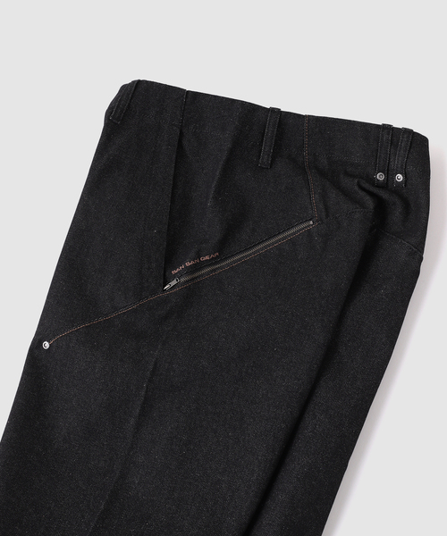 SAN SAN GEAR（サンサンギア）の「SAN SAN GEAR / サンサンギア DART DENIM PANTS（デニムパンツ・メンズ・ブラック/ネイビー・1/2）」の6枚目の写真