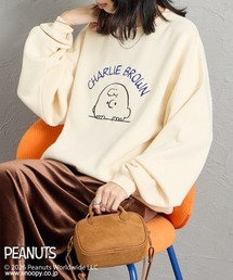 PEANUTS（ピーナッツ）の「【WEB先行予約】[PEANUTS×JEANS FACTORY ピーナッツ×ジーンズ ファクトリー] 別注 チャーリー・ブラウン   サガラ刺繍クルーネックスウェット(FUDGE 10月号掲載)（スウェット）」