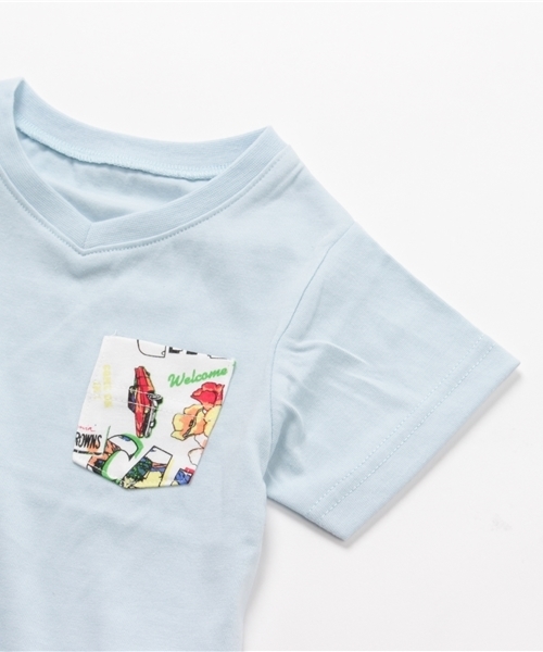 RODEO CROWNS WIDE BOWL（ロデオクラウンズワイドボウル）の「キッズ CALHD Vネック 柄ポケ Tシャツ（Tシャツ/カットソー・キッズ・ブラック/サックスブルー/ネイビー/ホワイト・X-SMALL/MEDIUM/LARGE/SMALL）」の6枚目の写真