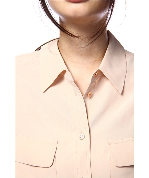 AMERICAN RAG CIE（アメリカンラグシー）の「EQUIPMENT エクイップメント/207-EQI-Q23-E035（シャツ/ブラウス・レディース・オフホワイト/ベージュ/ライトベージュ/ホワイト/ライトブラウン/ブルー/レッド・SMALL/X-SMALL）」の10枚目の写真